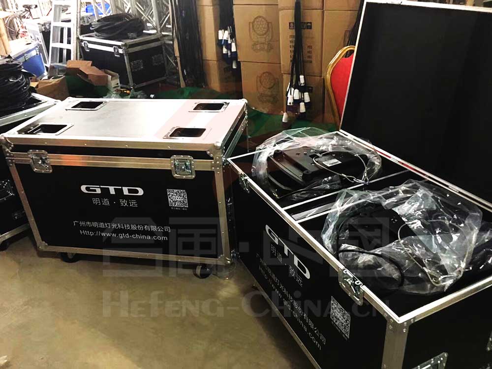 舞臺(tái)演出活動(dòng)燈光案例6