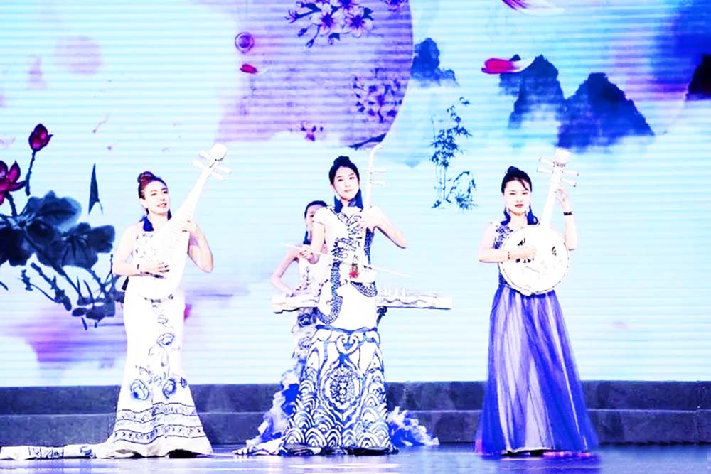 樂隊(duì)樂器活動(dòng)演藝節(jié)目《青花瓷民樂》
