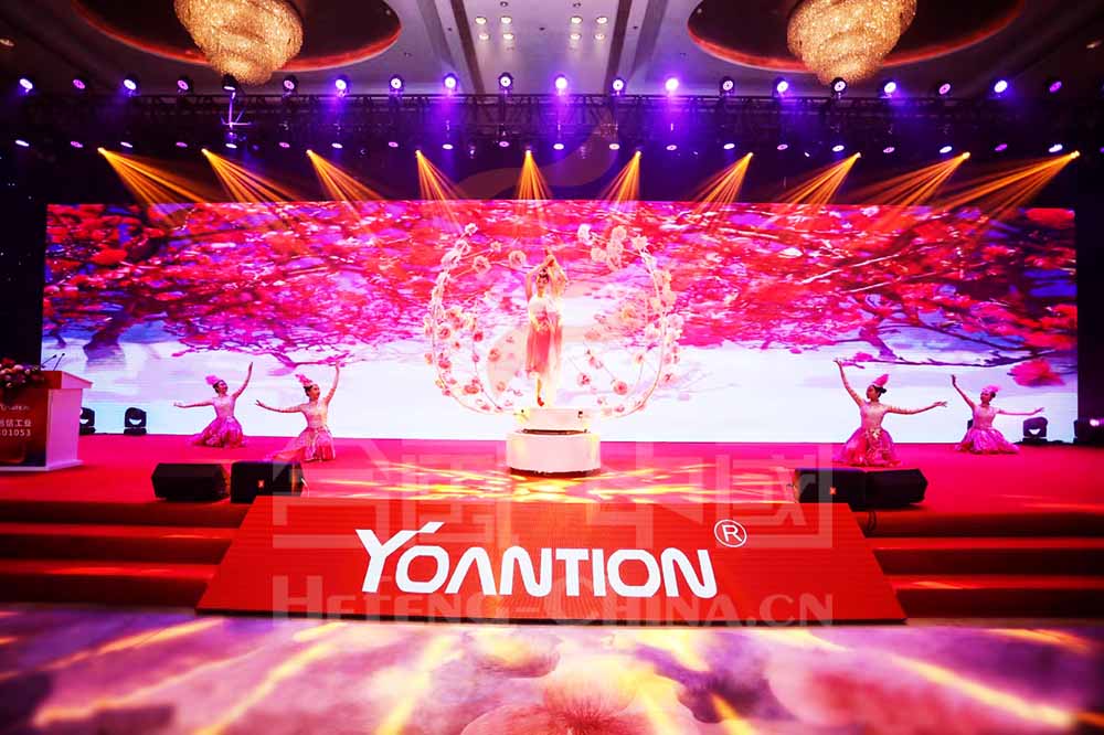 歌舞演藝節(jié)目《綻放》