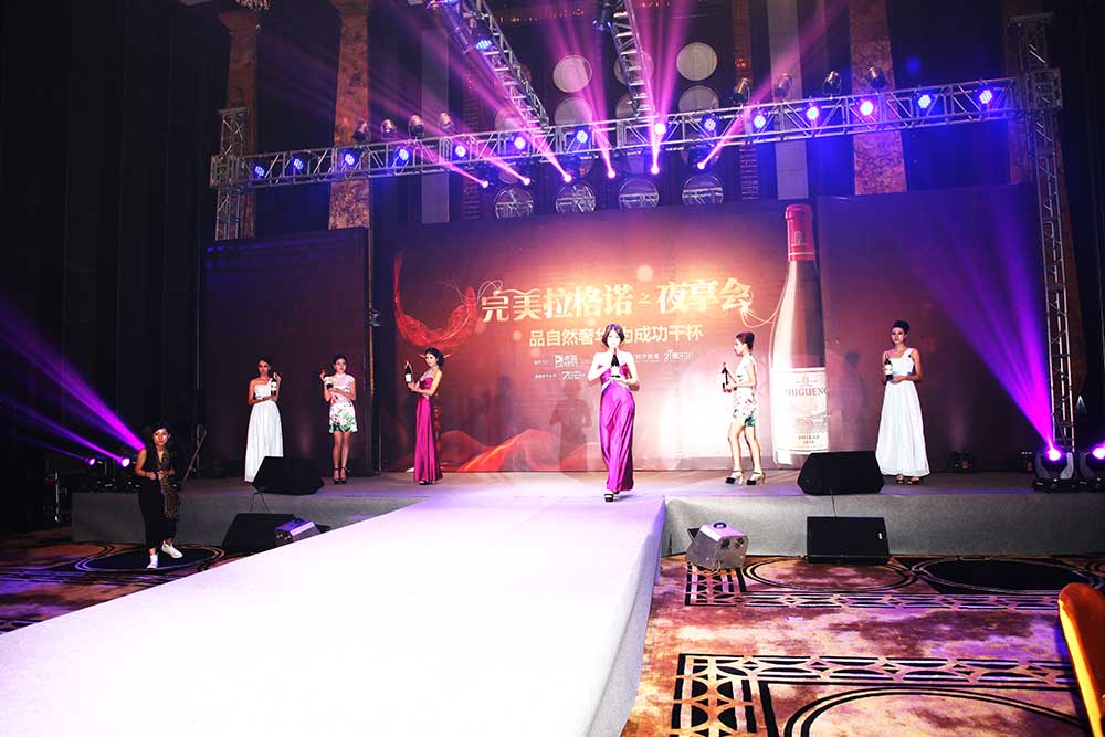 ���ڻ��(d��ng)�߄���˾�����������Z�����н�(j��ng)��(j��)Փ��������