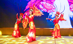 ����ݳ���(ji��)Ŀ��Ӣ�ˡ�