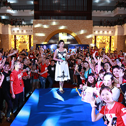 �V�ݽ�(j��ng)�N(xi��o)�̴��(hu��)�߄���˾